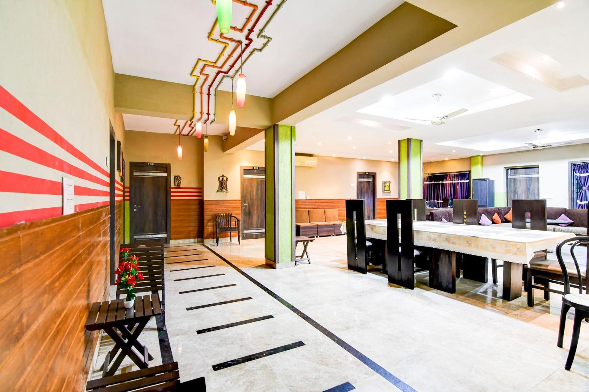 Hotel Super Collection O Behala Bhasa Exterior foto